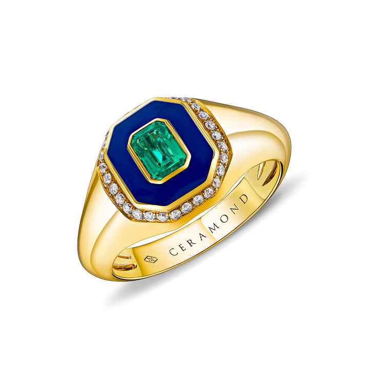 INSIGNIA Marquise Emerald Ring in Yellow Gold