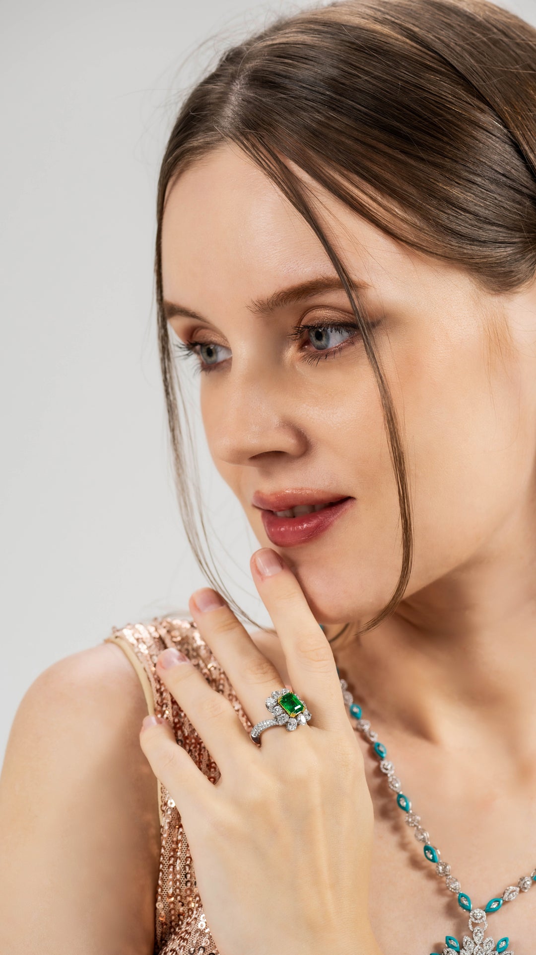 CERAMOND's Emerald Oval Ring in White Gold